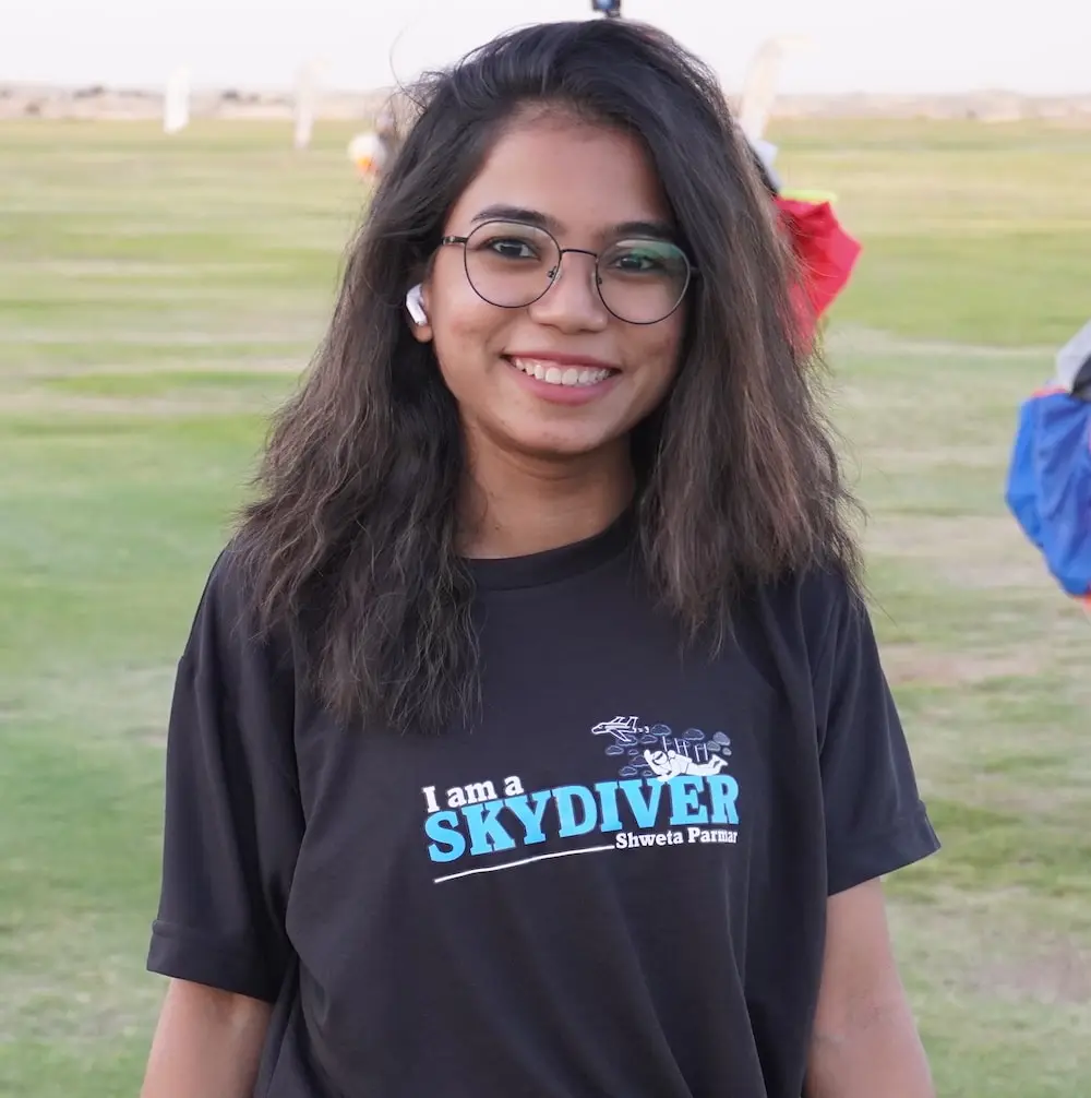 Skydiver Shweta USPA Coach from india